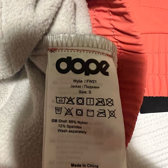 DOPE Women's Coral Ski Jacket - Picture 2 of 2